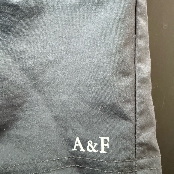 Girls Active Shorts Bundle Abercrombie Nike Size 11/12 & Medium - Picture 10 of 12